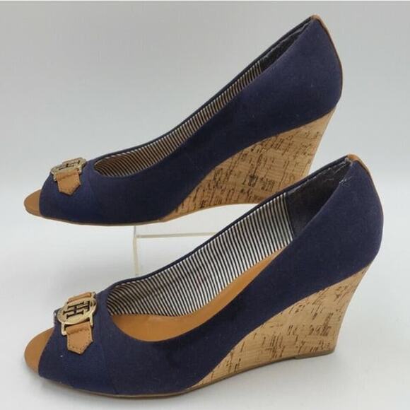 Tommy Hilfiger Navy peep toe wedges with gold accent summer preppy size 10 - Picture 1 of 15